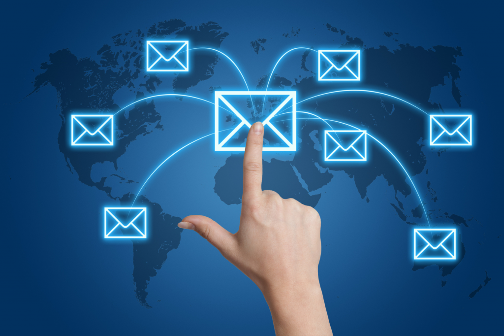 Các phương tiện gửi Email số lượng lớn